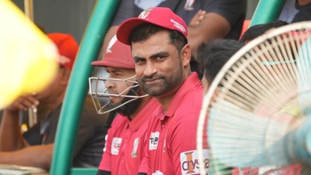 तामिम इकबाल ढाका प्रीमियर लीग गेम के दौरान दिल का दौरा पड़ने के बाद आपातकालीन एंजियोप्लास्टी से गुजरता है
