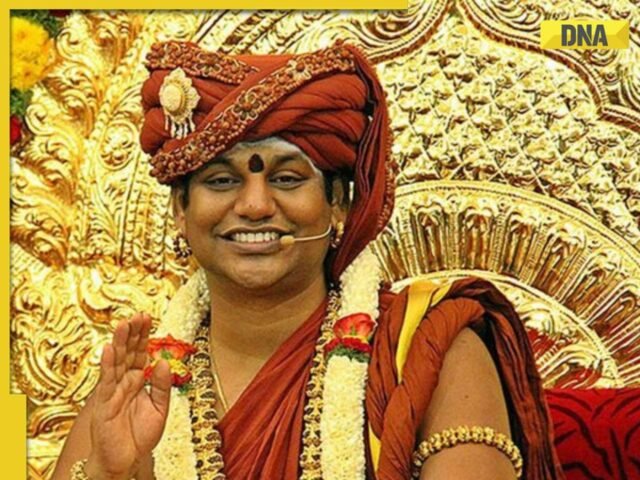 कौन है स्वामी नित्यानंद, यौन शोषण के भगोड़े आरोपी, एक 'सीमाहीन' हिंदू राष्ट्र चलाने का दावा करता है ...
