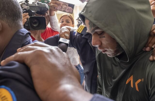 रैपर टेकाशी 6ix9ine ड्रग कब्जे को स्वीकार करने के बाद संभावित जेल समय का सामना करता है
