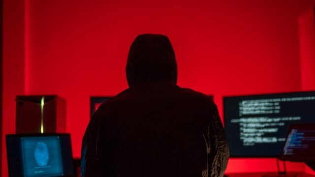 Google हैक के बाद सभी 2.5B Gmail उपयोगकर्ताओं को चेतावनी उन्हें छायादार आपराधिक समूह से जोखिम में डालती है
