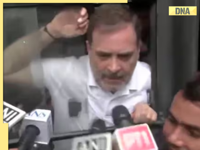राहुल गांधी, प्रियंका गांधी, संजय राउत, भारत के ब्लॉक सदस्यों के बीच 'वोट चोरी' विरोध के दौरान हिरासत में लिया गया
