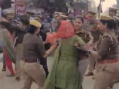 यूपी के बुलन्दशहर में सामूहिक बलात्कार की पीड़िता ने डीआइजी से मुलाकात की, उनसे आरोपियों को गिरफ्तार करने की गुहार लगाई शहर समाचार यूपी के बुलन्दशहर में सामूहिक बलात्कार की पीड़िता ने डीआइजी से मुलाकात की, उनसे आरोपियों को गिरफ्तार करने की गुहार लगाई शहर समाचार